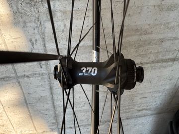Used Dt Swiss E 1800 2024 bike — image 2 of 23