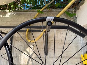 Used Dt Swiss E 1800 2024 bike — image 10 of 23