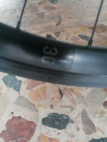 Velomann V30R Wheels 2024 bike d'occasion — image 4 sur 10