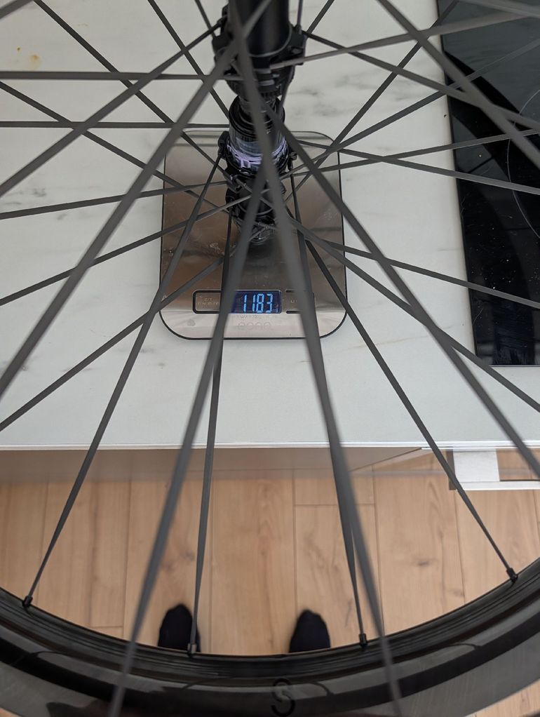 Brugt 8lien L4W - 40mm Carbon Wheelset 2026 bike — billede 9 af 9