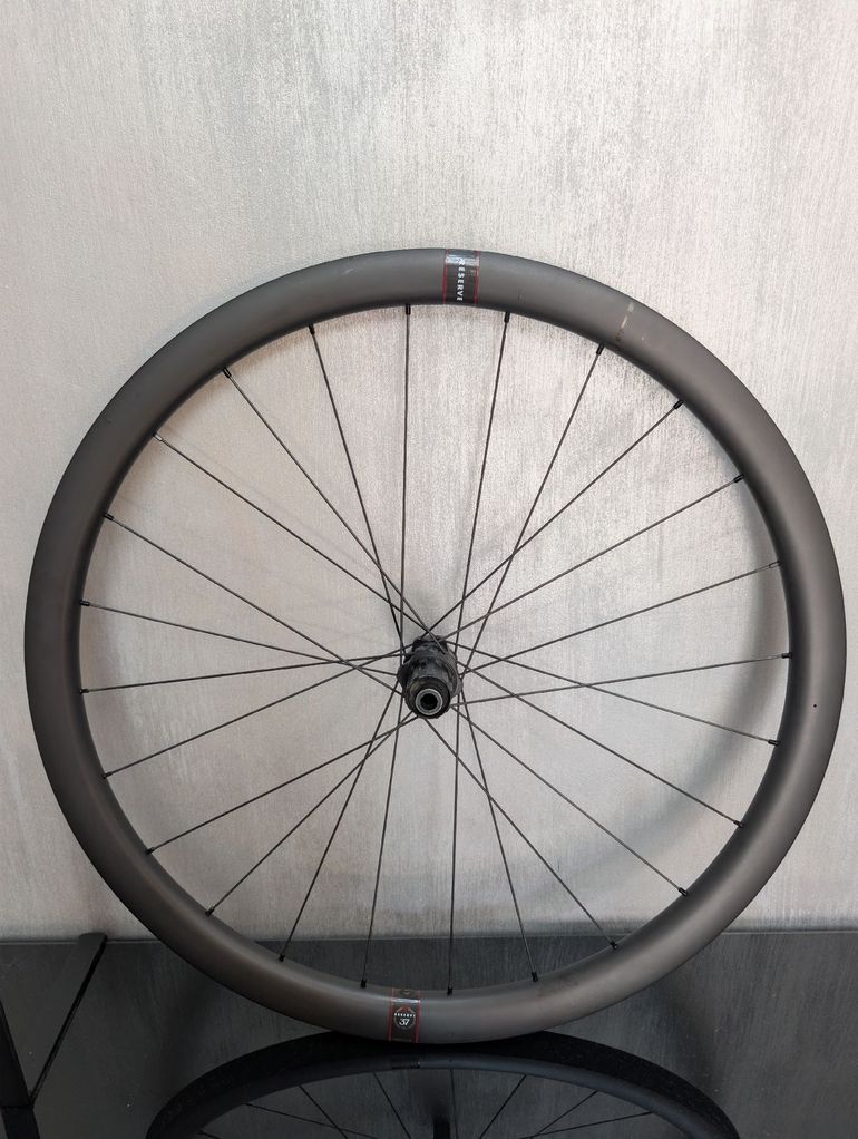 Brugt Reserve 34|37 Wheelset 2024 bike — billede 4 af 7