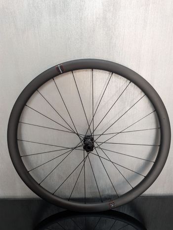 Brugt Reserve 34|37 Wheelset 2024 bike — billede 5 af 7