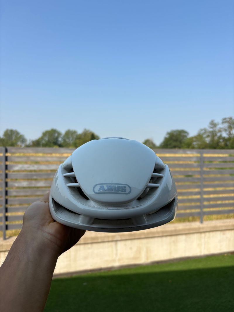 Used ABUS GameChanger 2.0 Helmet 2025 bike — image 2 of 5