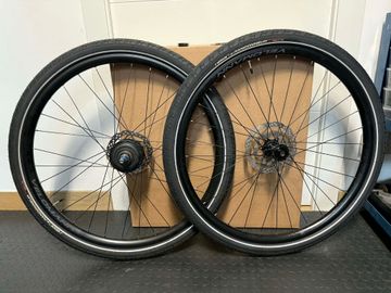 Velomann E-BIKE. MOZZO shimano NEXUS 5s. DISC. COMPLETE. Wheels d'occasion