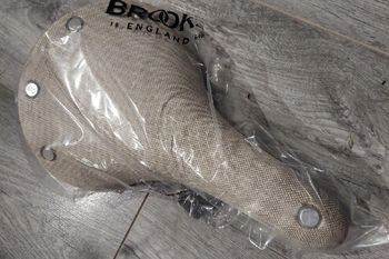 Used Brooks Cambium C19 bike — image 2 of 5