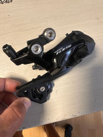 Używany Shimano 105 RD-R7000 GS 2025 Drivetrain & Pedals