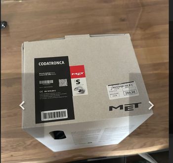 Used MET Codatronca Helmet bike — image 3 of 3