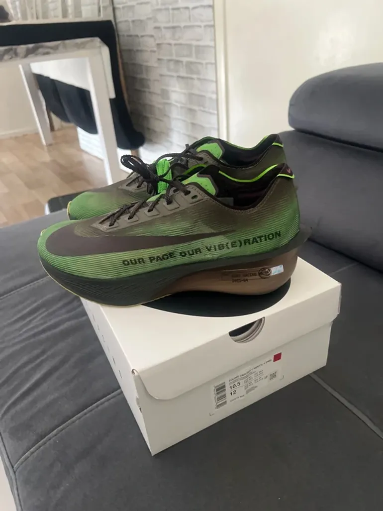Used Nike Vaporfly Next 4 bike — image 2 of 3