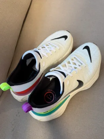Używany Nike Invincible 3 bike — zdjęcie 2 z 4