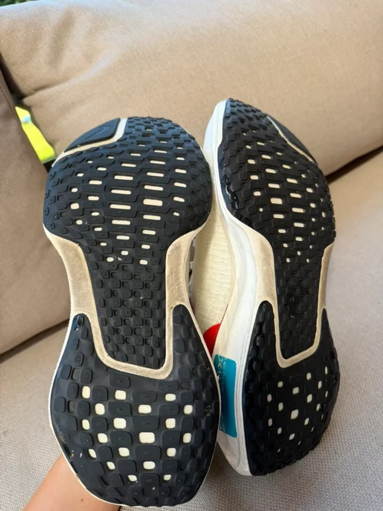 Używany Nike Invincible 3 bike — zdjęcie 4 z 4