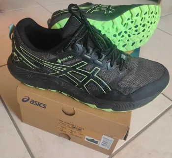 Použité Asics Gel Running Shoes