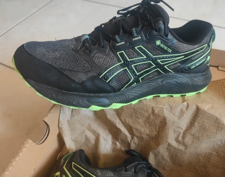 Used Asics Gel bike — image 6 of 7