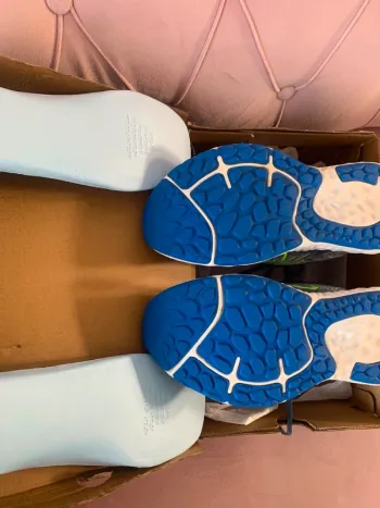 Used New Balance Fresh Foam EV02 bike — image 11 of 14