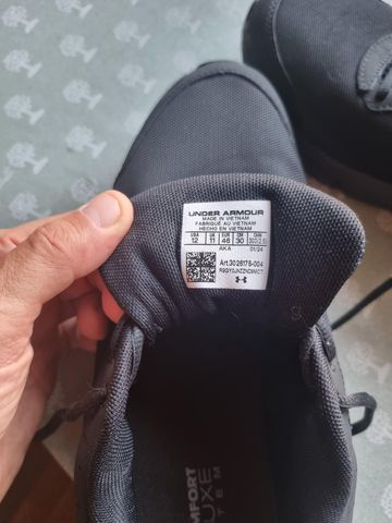 Used Under Armour Charged Assert 10 2026 bike — image 2 of 5