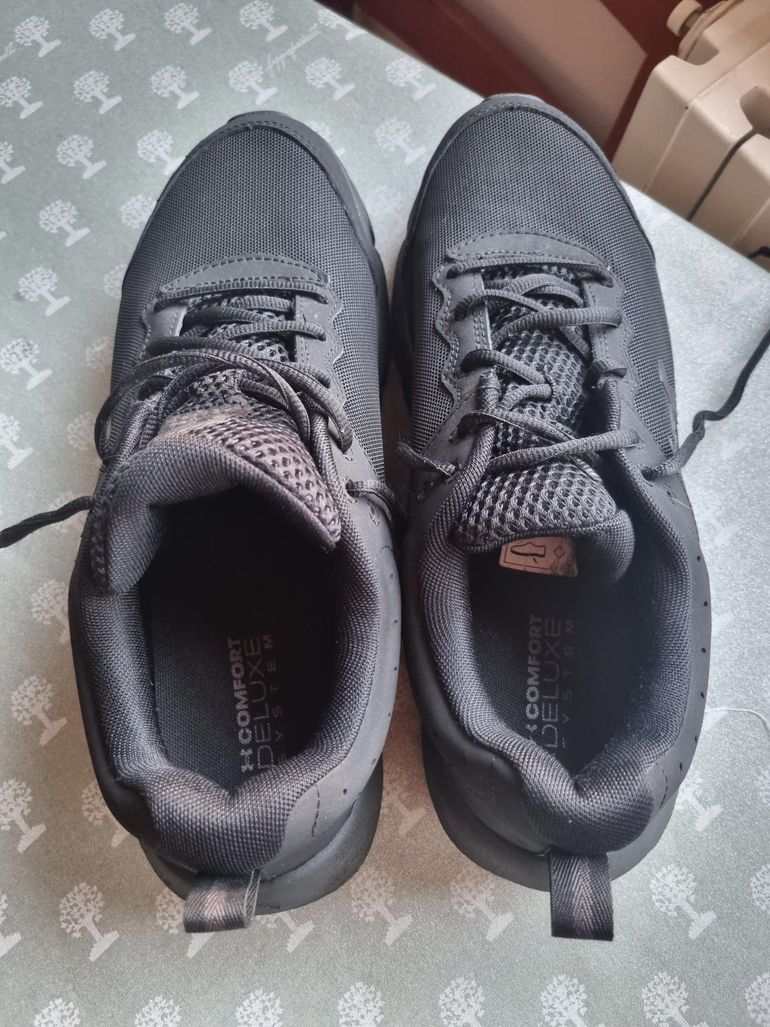 Tweedehands Under Armour Charged Assert 10 2026 bike — afbeelding 3 van 5