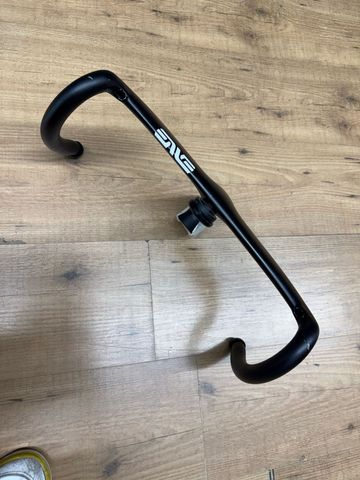 Enve SES Aero Pro One-Piece Handlebar 2026 Cockpit d'occasion