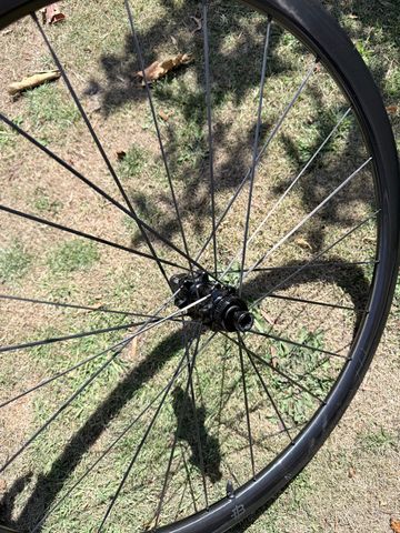 Brugt Black Inc 28/33 Carbon Wheels 2025 bike — billede 3 af 6