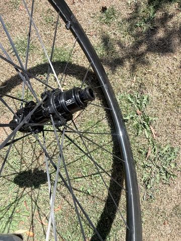 Brugt Black Inc 28/33 Carbon Wheels 2025 bike — billede 5 af 6