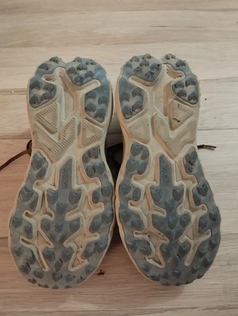 Hoka Challenger 8 bike usato — immagine 4 di 4