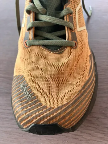 New Balance FuelCell Venym bike usato — immagine 4 di 9