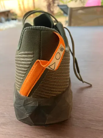 New Balance FuelCell Venym bike usato — immagine 2 di 9