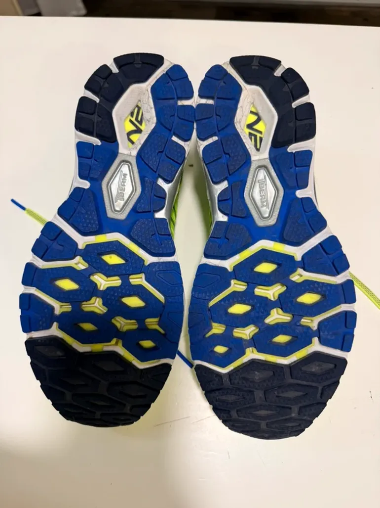 Used New Balance 1260v5 bike — image 5 of 11