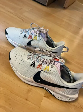 Pegasus Trail 5 Running Shoes d'occasion