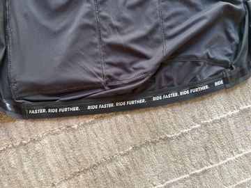 Le Col Pro Lightweight Jersey 2026 bike d'occasion — image 5 sur 5