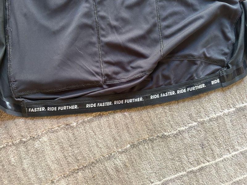 Le Col Pro Lightweight Jersey 2026 bike d'occasion — image 5 sur 5