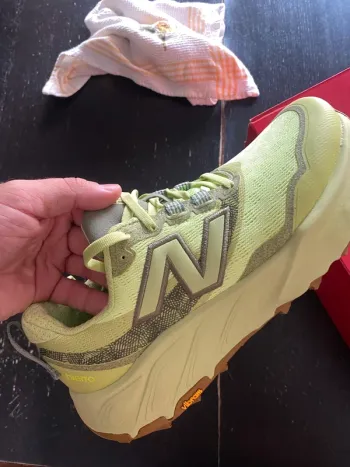 Brugt New Balance Fresh Foam X Hierro v9 bike — billede 2 af 4