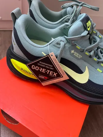 Gebrauchtes Nike Vomero 18 GoreTex bike — Bild 6 von 9