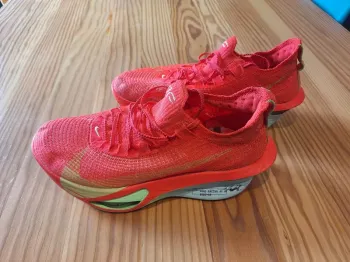 Used Nike Alphafly 3 bike — image 5 of 7