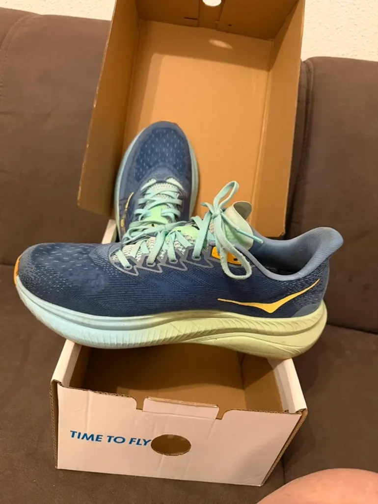 Used Hoka Mach 6 bike — image 3 of 9