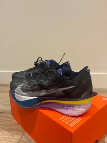 Gebrauchtes Nike ZoomX Vaporfly Next%4 bike — Bild 2 von 11