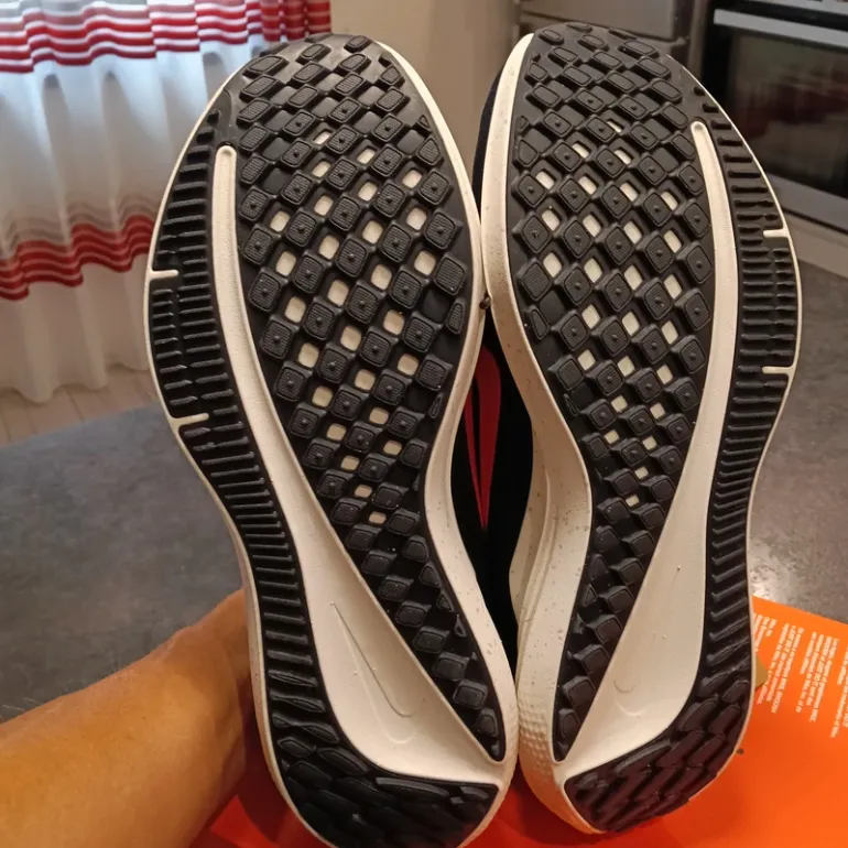Used Nike Air Winflo 10 bike — image 5 of 11