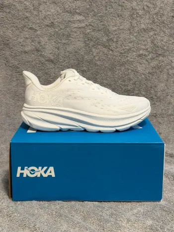 Used Hoka Clifton 9 bike — image 2 of 12