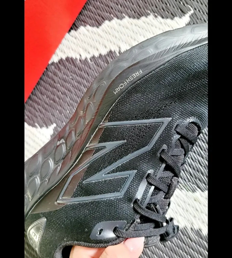 New Balance Fresh Foam 680 bike usato — immagine 7 di 15
