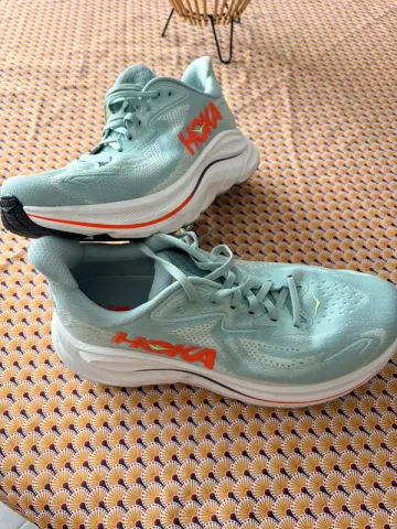 Brugt Hoka Clifton 10 Running Shoes