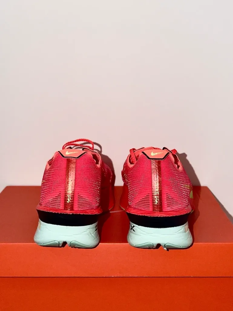 Used Nike Vaporfly 4 bike — image 5 of 5