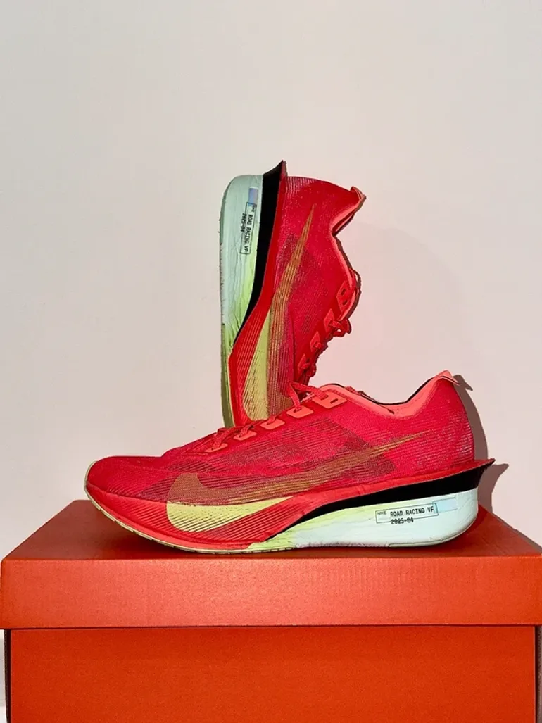Used Nike Vaporfly 4 bike — image 2 of 5