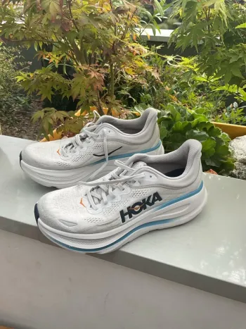 Gebrauchtes Hoka Bondi 9 Running Shoes