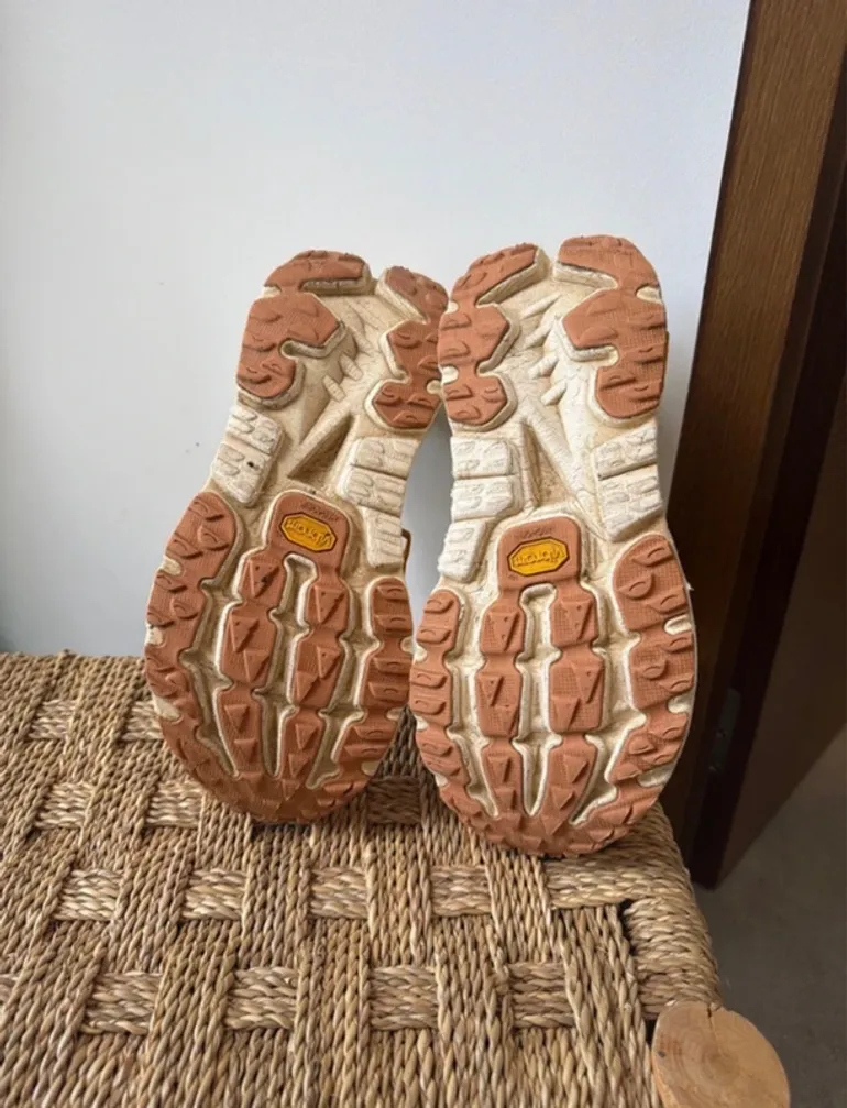 Used Hoka Mafate X bike — image 2 of 5
