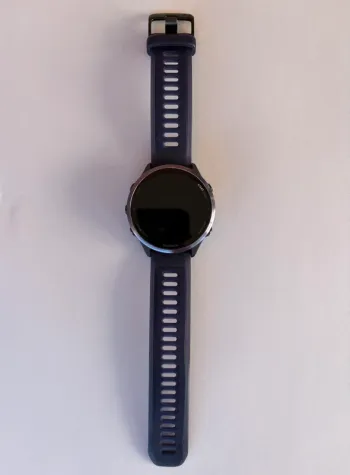 Used Garmin Forerunner 570 Electronics
