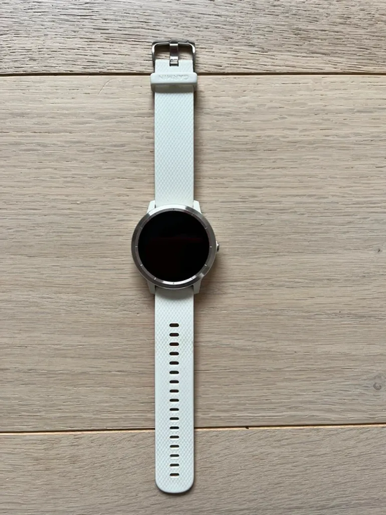 Used Garmin vivoactive 3 bike — image 3 of 7