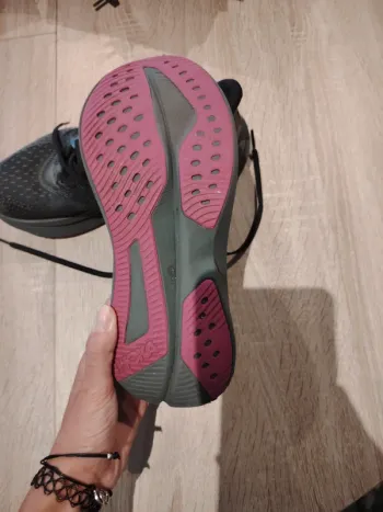 Used Hoka Laufschuhe bike — image 3 of 3