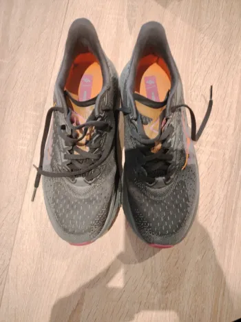 Used Hoka Laufschuhe Running Shoes