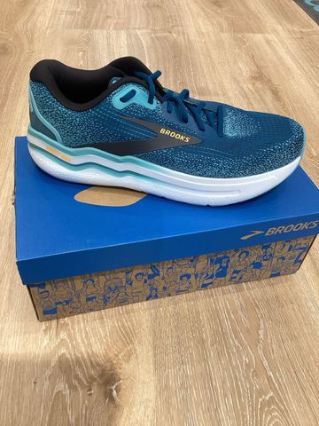 Brugt Brooks Ghost Max 2 Running Shoes
