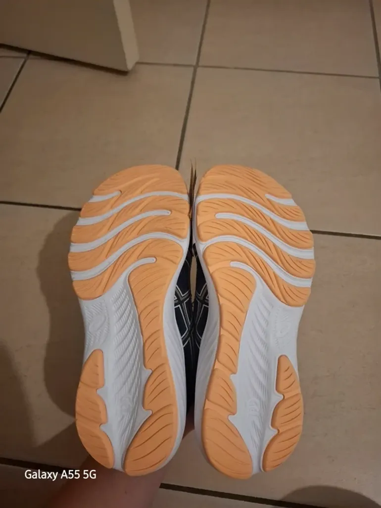 Used Asics Laufschuhe bike — image 8 of 8