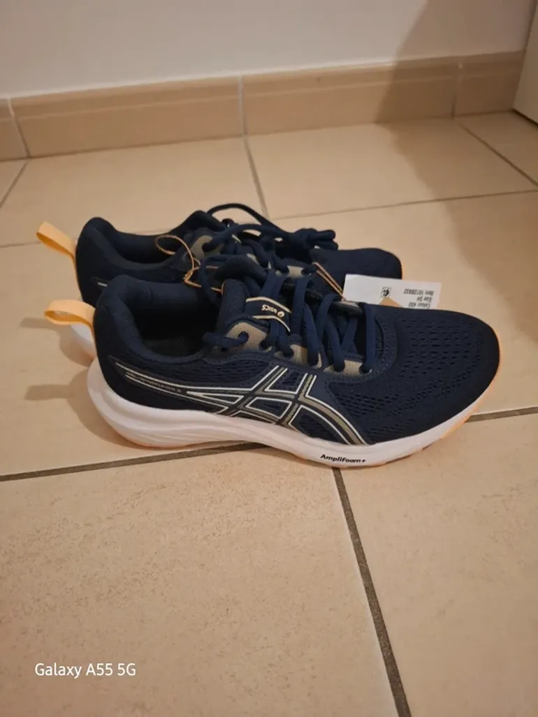 Used Asics Laufschuhe bike — image 3 of 8