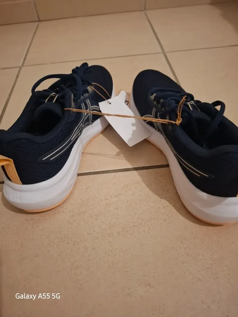 Used Asics Laufschuhe bike — image 5 of 8